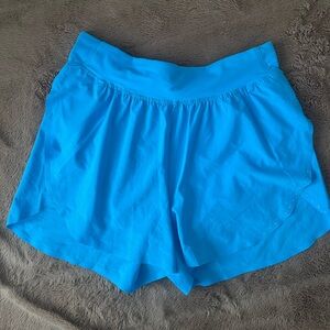 Lululemon Athletica fast and free short in kayak blue